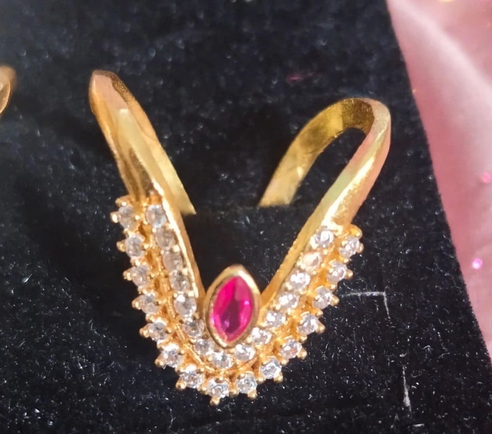 Gulabi Noor Vanki Ring Pink Ruby & AD Stone Studded