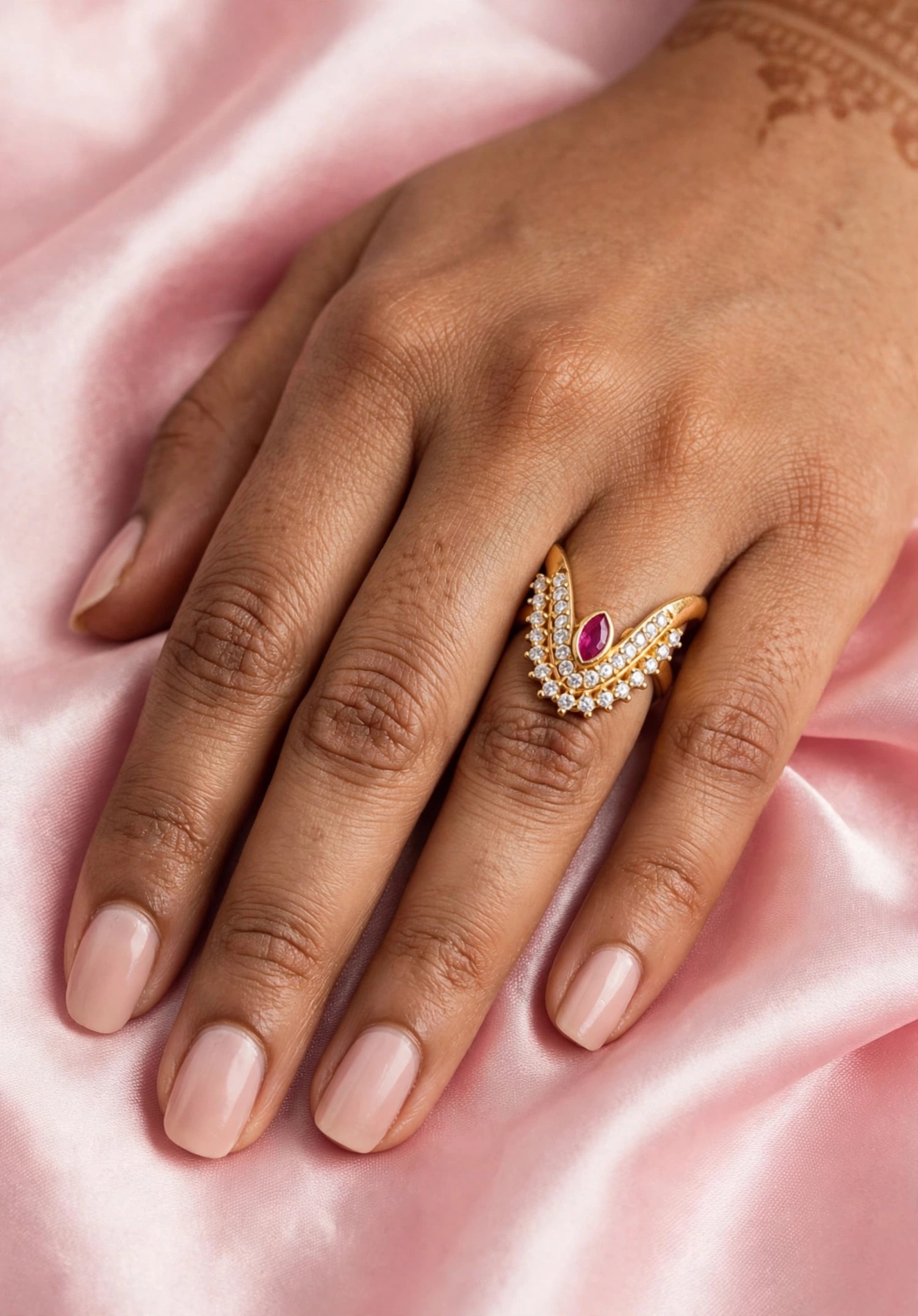 Gulabi Noor Vanki Ring Pink Ruby & AD Stone Studded — image 2